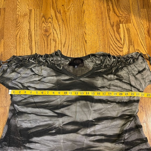 NWOT Oversized Lip Service Chaos Mesh Apocalyptic Olive Top - Picture 7 of 10